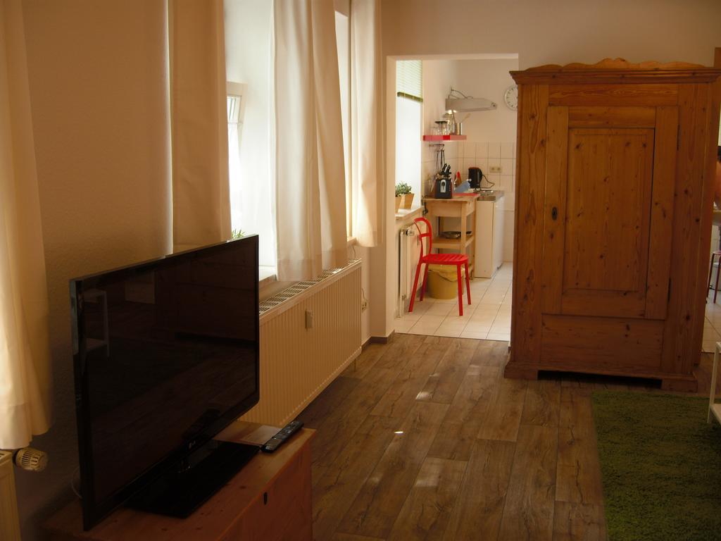 Ferienwohnungen Zur Kaiserstrasse Quedlinburg Ruang foto