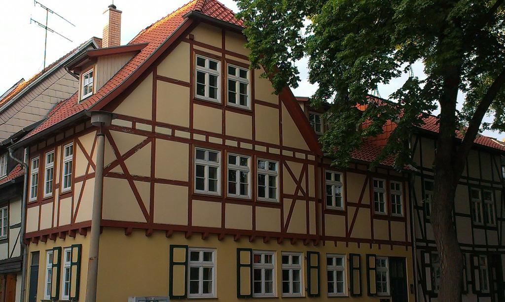 Ferienwohnungen Zur Kaiserstrasse Quedlinburg Ruang foto